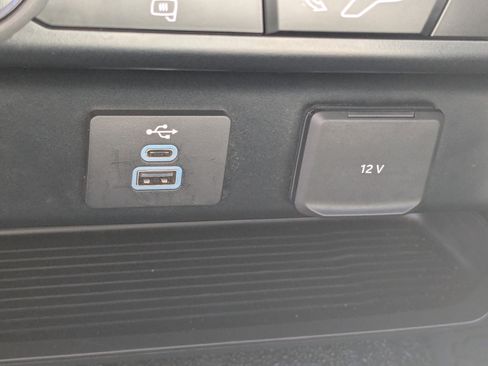 Used 2024 Ford F550 4x4 Crew Cab Super Duty image 20