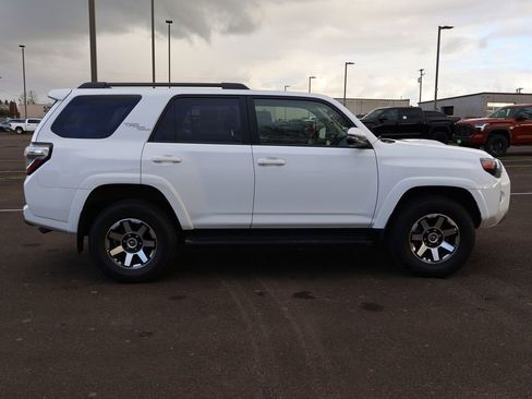 Used 2024 Toyota 4Runner TRD Off-Road Premium w/ Moonroof Package image 7