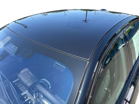 New 2025 BMW 760i xDrive 760i xDrive image 12