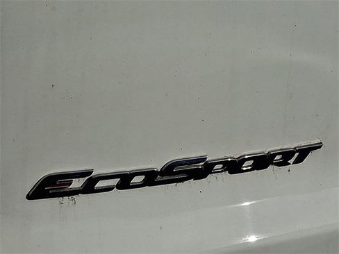 Used 2020 Ford EcoSport Titanium image 5