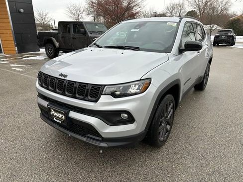 New 2026 Jeep Compass Latitude image 2