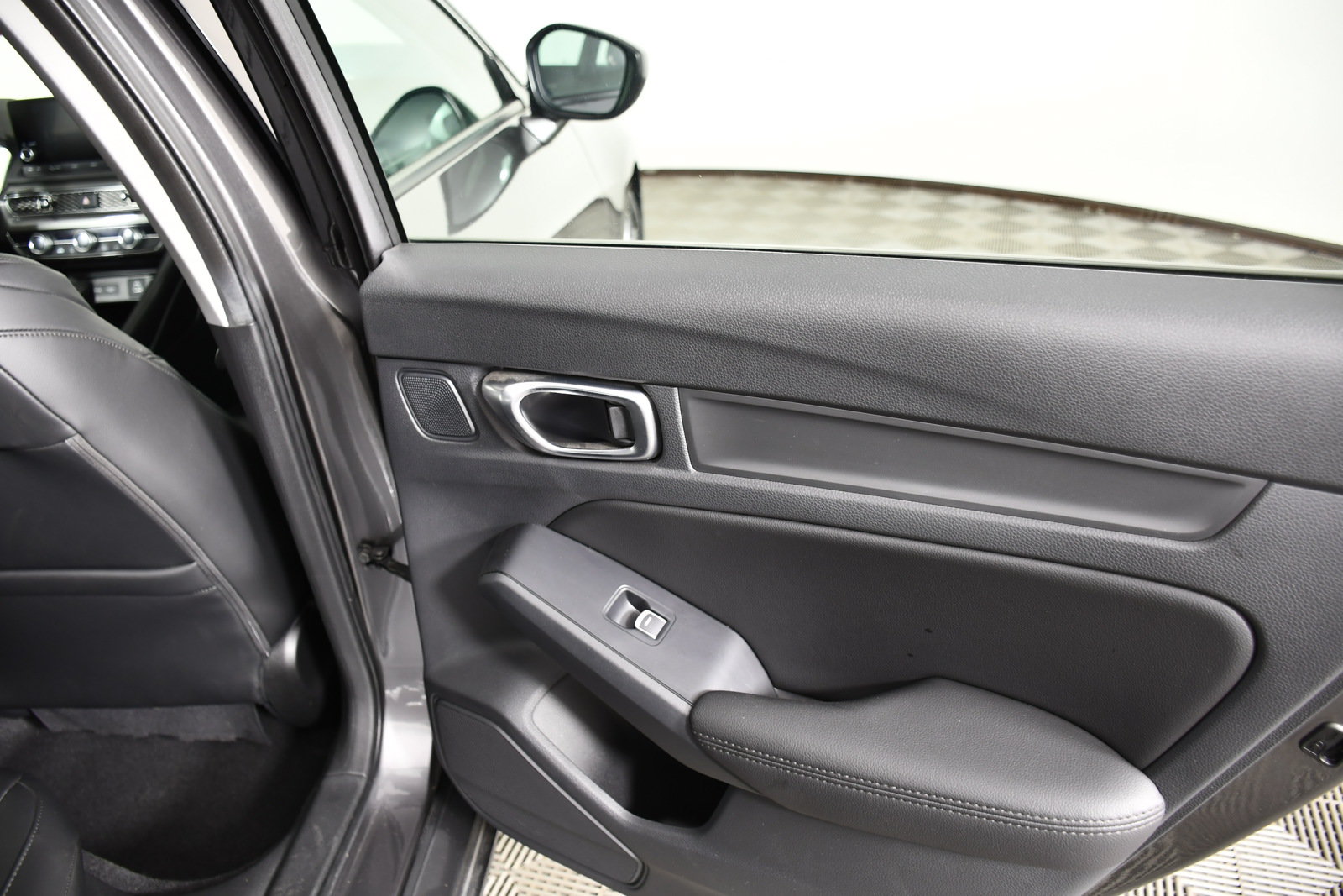 Certified 2024 Acura Integra FWD image 39