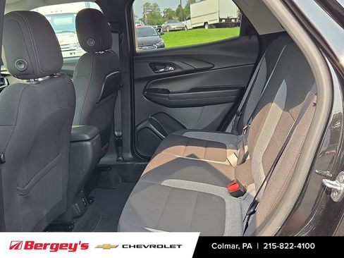 Certified 2023 Chevrolet TrailBlazer LT w/ Convenience Package FWD image 12