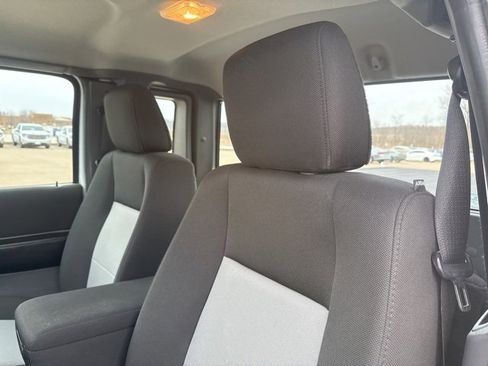 Used 2011 Ford Ranger XLT image 16