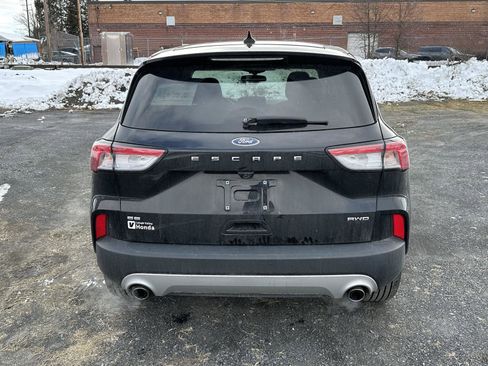 Used 2021 Ford Escape SE w/ Cold Weather Package image 7
