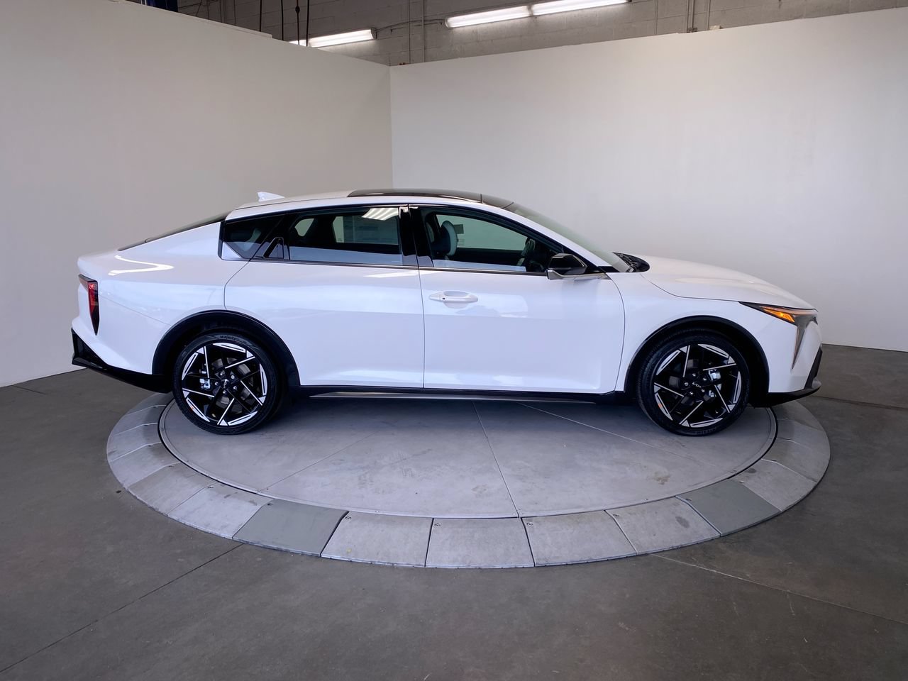 Certified 2026 Kia K4 GT-Line w/ GT-Line Sunroof Package FWD image 6