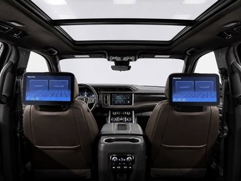 Used 2024 GMC Yukon XL Denali w/ Denali Reserve Package AWD/4WD image 24