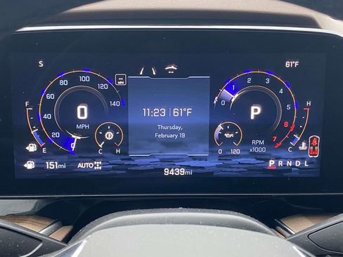 Used 2025 Chevrolet Suburban High Country image 25