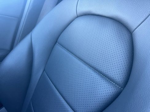 Used 2018 Mercedes-Benz C 300 Sedan image 37