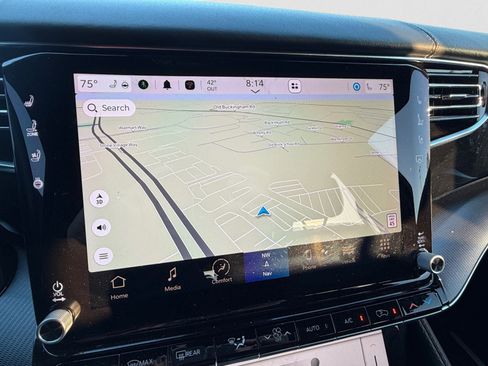 Used 2024 Jeep Grand Wagoneer Series II w/ Quick Order Packagew 28T image 16