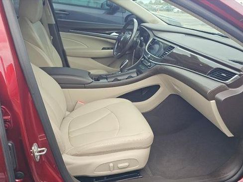 Used 2017 Buick LaCrosse Preferred FWD image 18