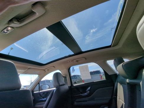 Used 2024 Lincoln Corsair Reserve w/ Equipment Group 201A image 21