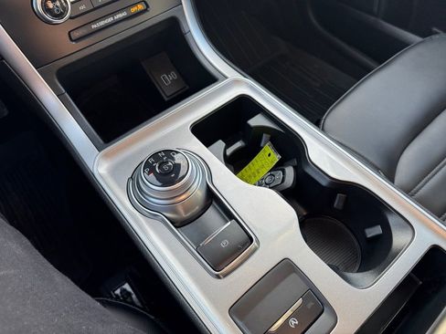 Certified 2024 Ford Edge SEL w/ Convenience Package image 21