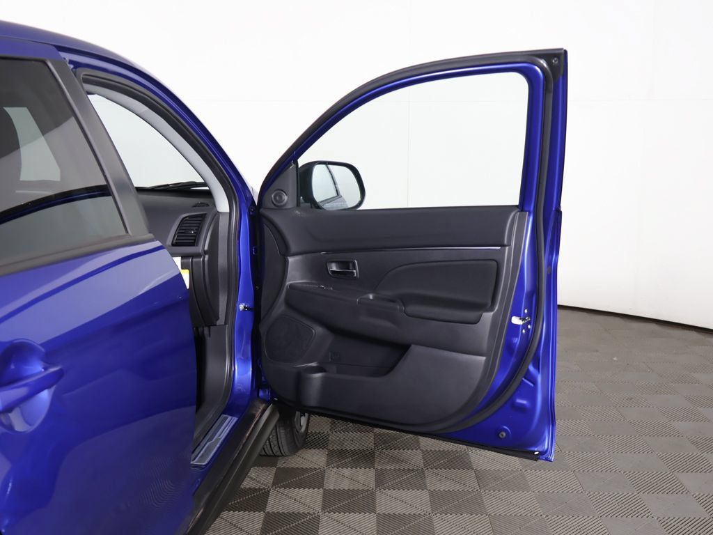 New 2027 Mitsubishi Outlander Sport ES AWD/4WD image 16