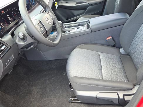 New 2027 Nissan Sentra SV w/ SV Convenience Package FWD image 3