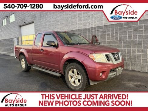 Used 2013 Nissan Frontier SV image 1