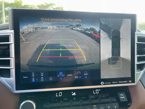 Used 2022 Toyota Tundra 1794 Edition image 15