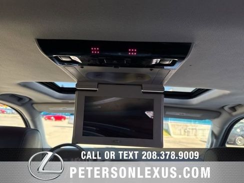 Used 2019 GMC Yukon Denali w/ Denali Ultimate Package image 19