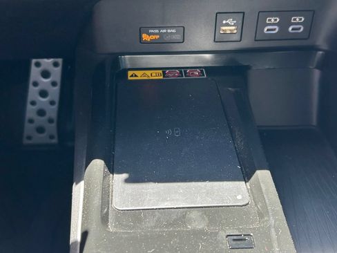 Used 2026 Toyota Camry SE w/ Multimedia Upgrade Package FWD image 30