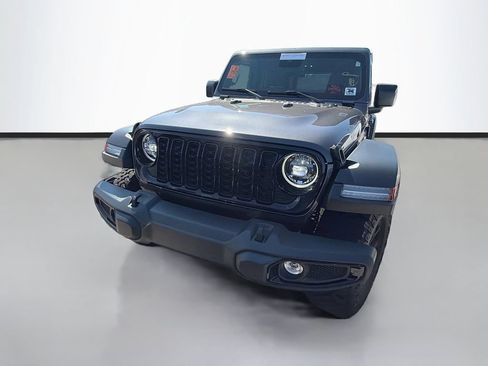 Used 2024 Jeep Wrangler Unlimited Sport AWD/4WD image 2