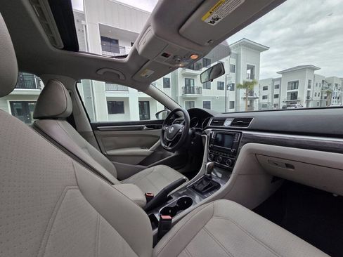 Used 2016 Volkswagen Passat 1.8T SE w/ Lighting Package (P06) image 45