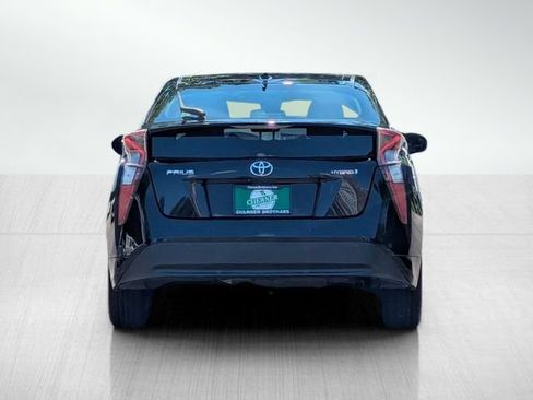 Used 2017 Toyota Prius Two w/ Prius Two Safety Plus Package FWD image 5