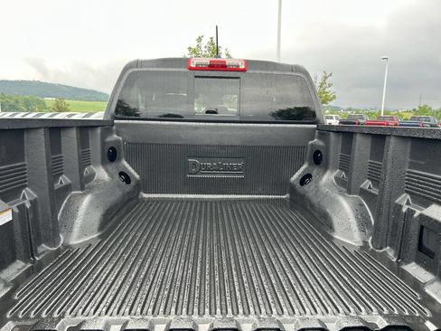 Used 2025 GMC Canyon Elevation AWD/4WD image 9