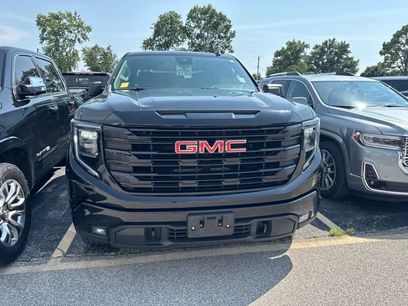 Used 2023 GMC Sierra 1500 Elevation