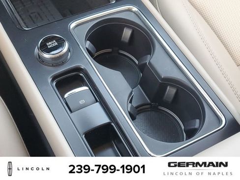 New 2026 Lincoln Corsair Premiere image 31