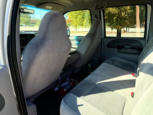 Used 2001 Ford F350 XLT image 13