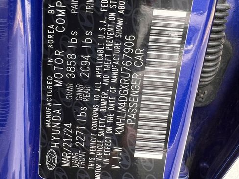 Used 2024 Hyundai Elantra SEL image 35