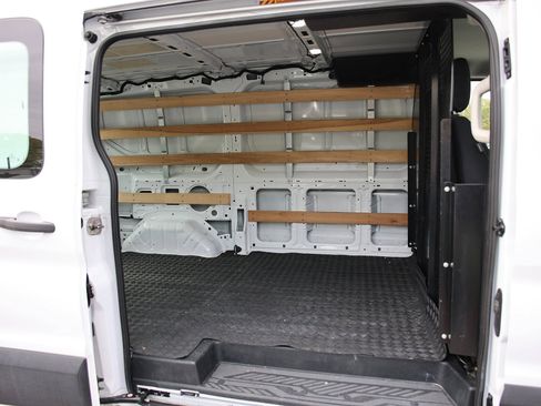 Used 2024 Ford Transit 250 Low Roof w/ Exterior Upgrade Package image 15