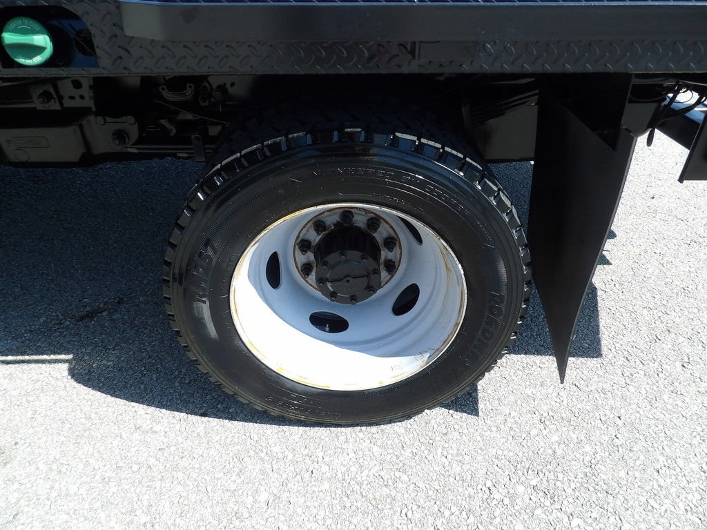 Used 2025 Ford F550 4x4 Crew Cab image 59