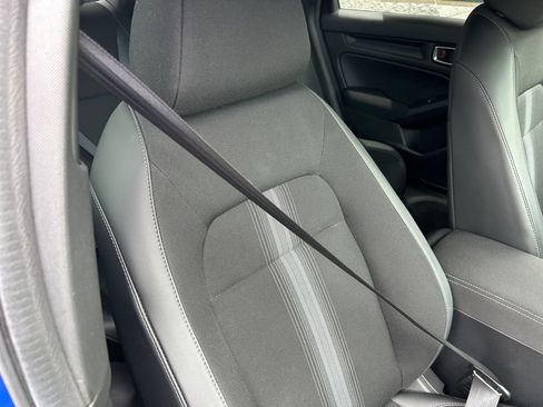 Used 2024 Honda Civic Sport image 17