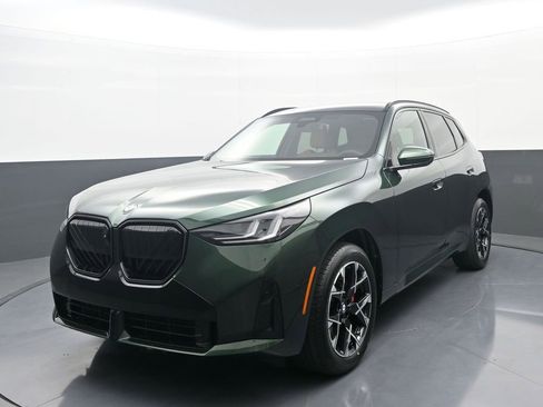 New 2026 BMW X3 xDrive30i w/ Premium Package AWD/4WD image 1