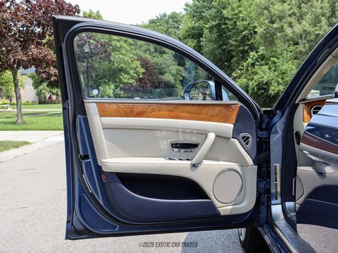 Used 2015 Bentley Flying Spur V8 AWD/4WD image 37