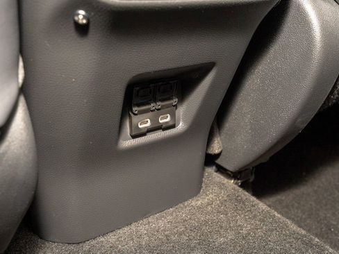 Certified 2024 Toyota RAV4 XLE Premium image 7