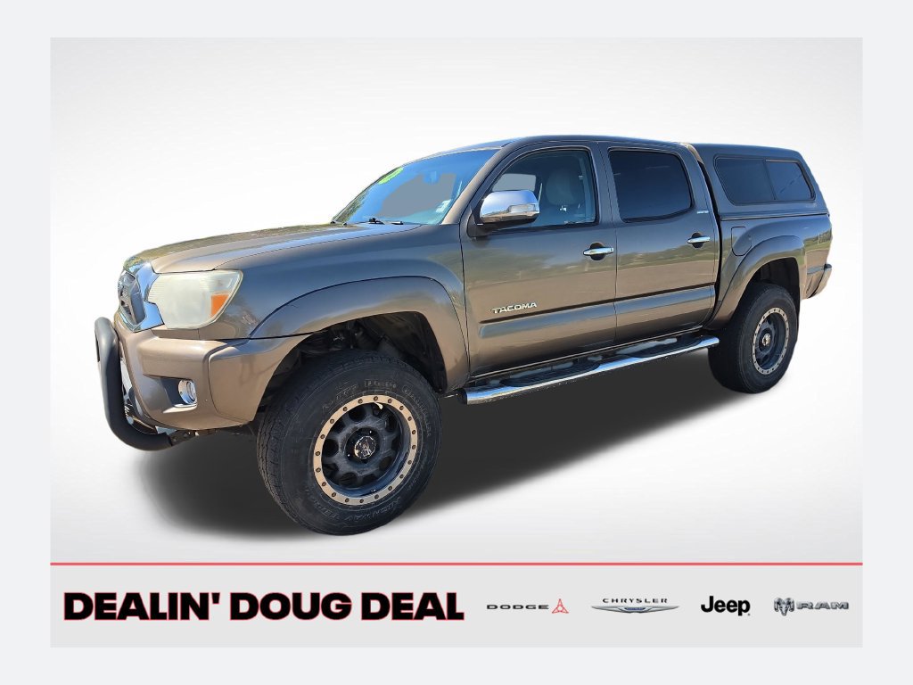 Used 2014 Toyota Tacoma 4x4 Double Cab w/ Limited Package 360° Tour