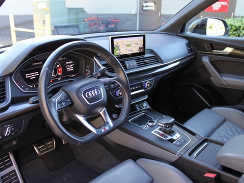 Used 2019 Audi SQ5 Premium Plus w/ Premium Plus Package image 13