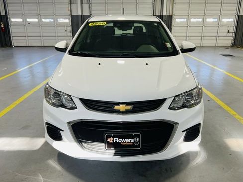 Used 2020 Chevrolet Sonic LT image 12