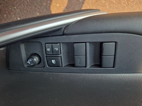 Certified 2023 Toyota Corolla Cross LE AWD/4WD image 27