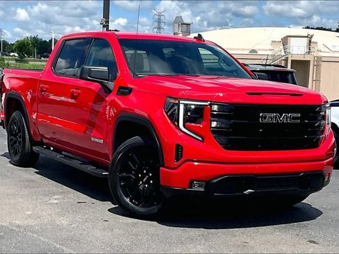Used 2024 GMC Sierra 1500 Elevation w/ LPO, Elevation Black Package AWD/4WD image 37