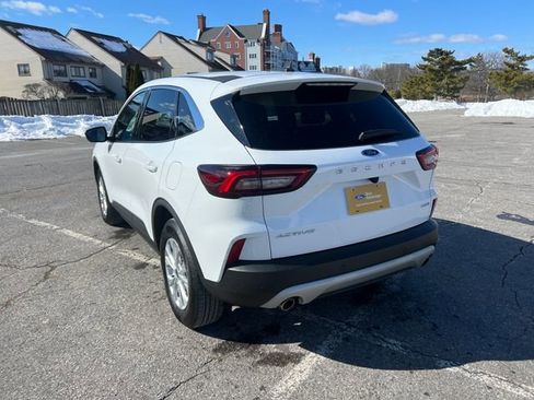 Used 2023 Ford Escape Active w/ Tech Pack #2 image 8
