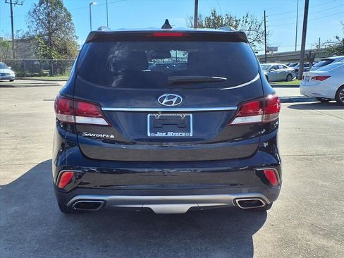 Used 2017 Hyundai Santa Fe SE w/ SE Premium Package 02 image 27