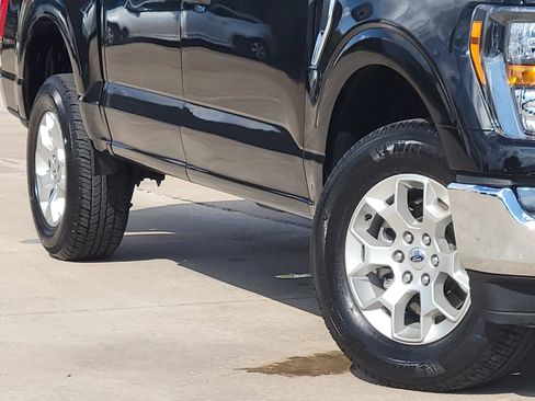 Used 2023 Ford F150 XLT image 9