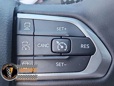 Certified 2025 Jeep Compass Limited image 14