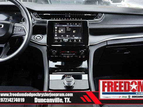 Used 2023 Jeep Grand Cherokee L Laredo RWD image 20