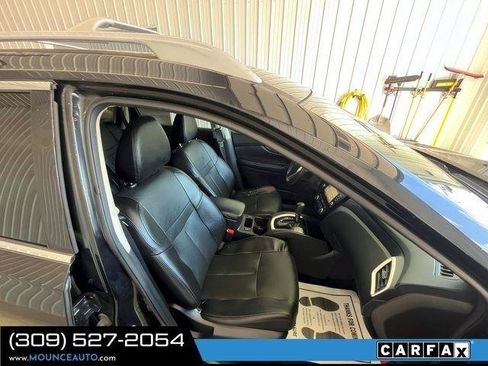 Used 2016 Nissan Rogue SL w/ SL Premium Package AWD/4WD image 5