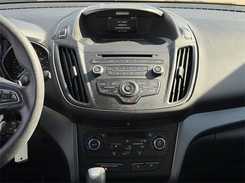 Used 2017 Ford Escape SE image 17