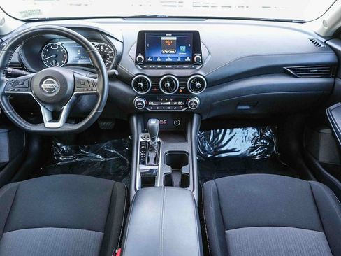 Used 2022 Nissan Sentra SV w/ All-Weather Package FWD image 12